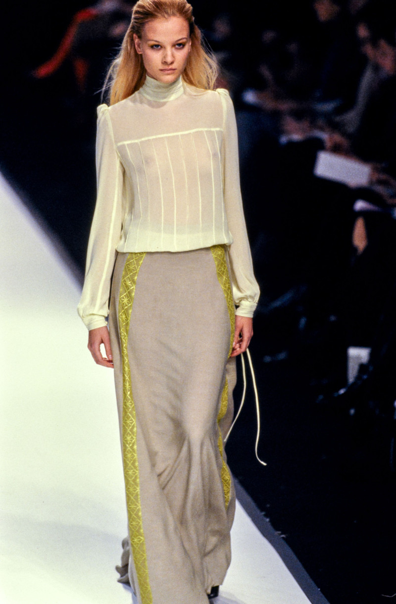 Ghost London fashion show for Autumn/Winter 1999