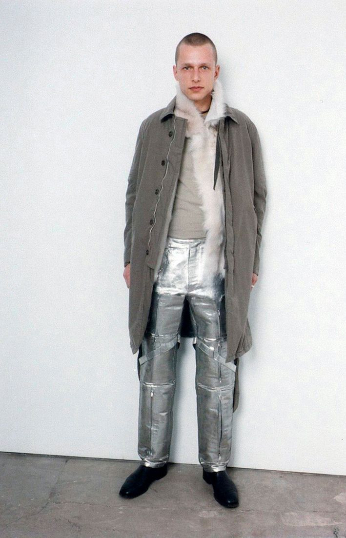 Helmut Lang fashion show for Autumn/Winter 1999