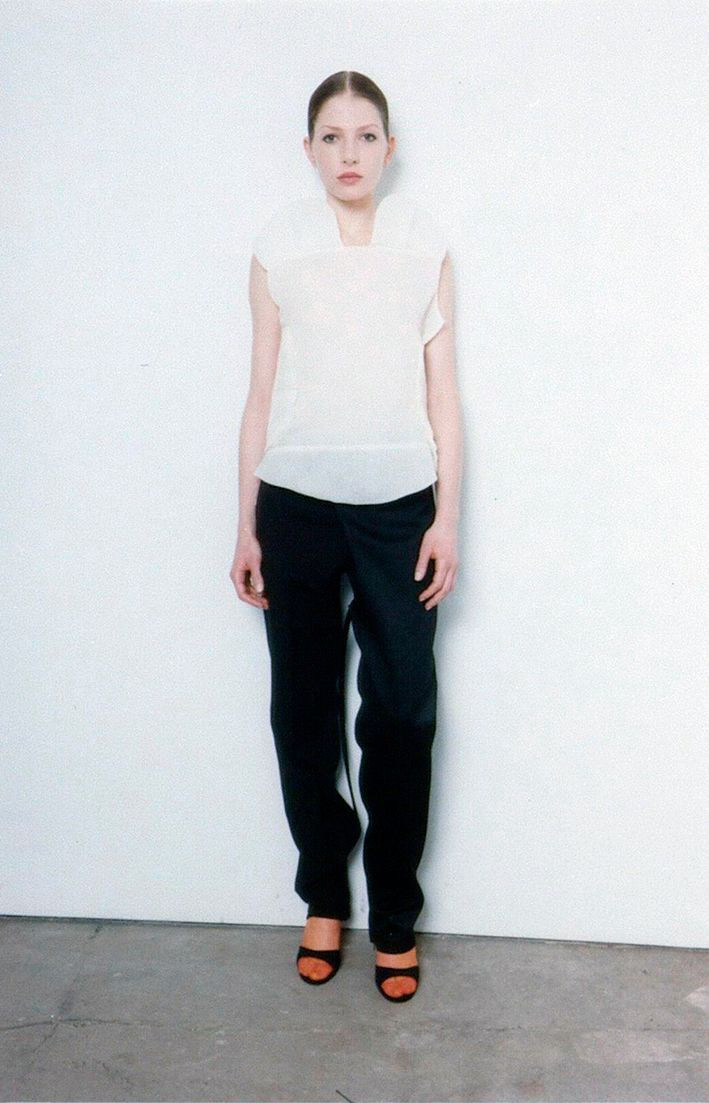 Helmut Lang fashion show for Autumn/Winter 1999