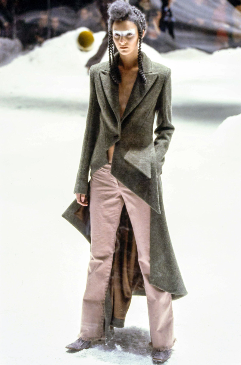 Alexander McQueen fashion show for Autumn/Winter 1999