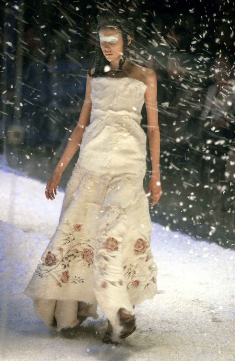 Alexander McQueen fashion show for Autumn/Winter 1999