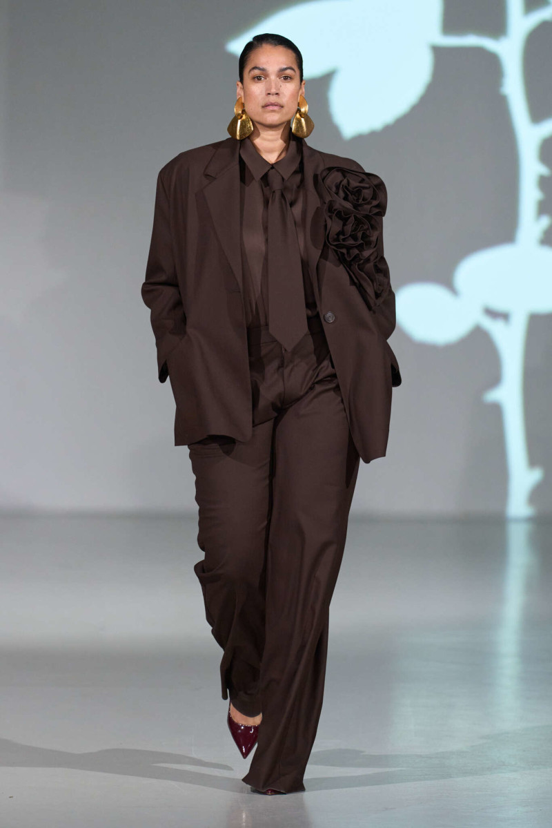 Gestuz fashion show for Autumn/Winter 2025
