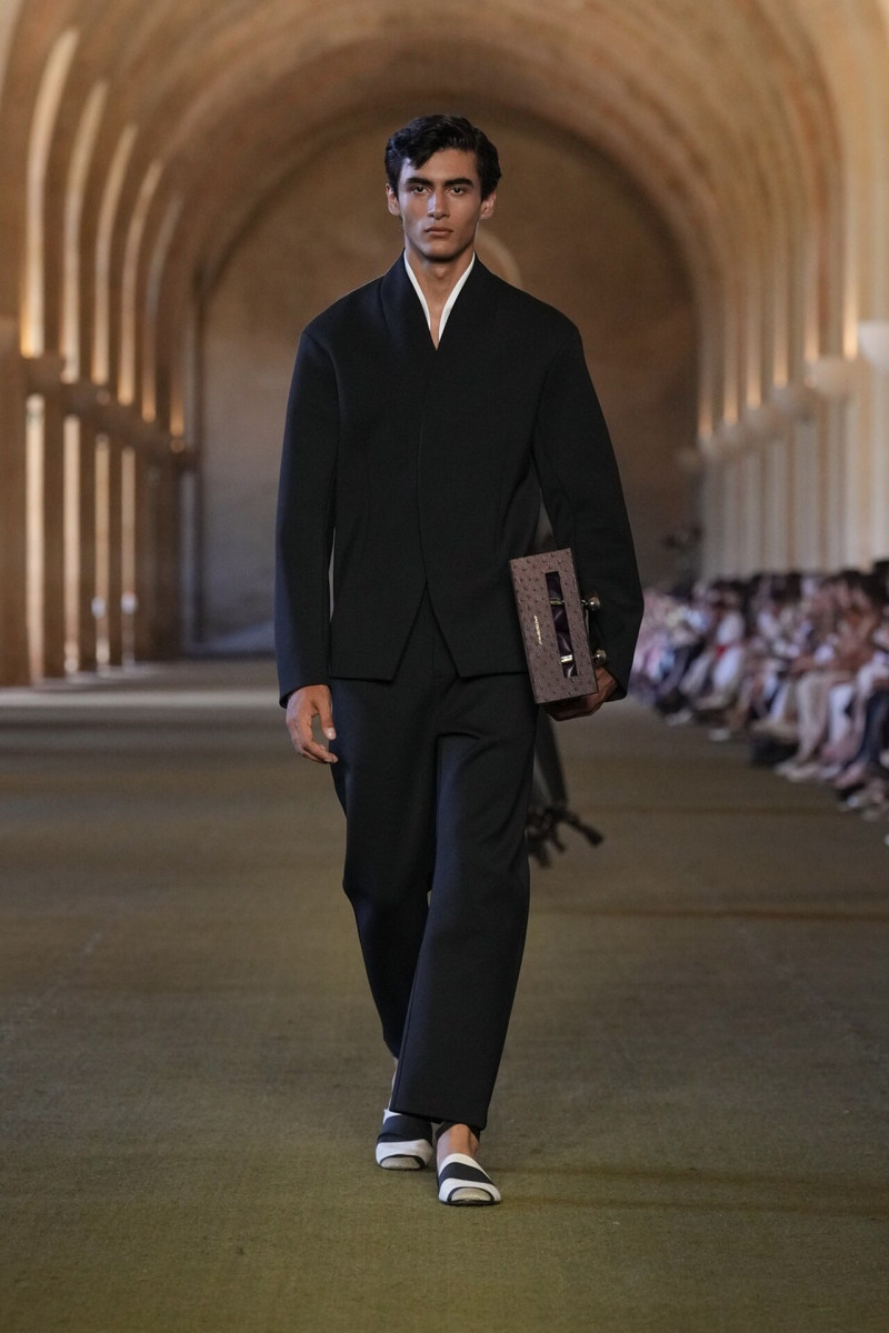 Jacquemus fashion show for Spring/Summer 2026