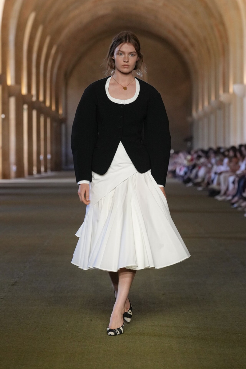 Jacquemus fashion show for Spring/Summer 2026