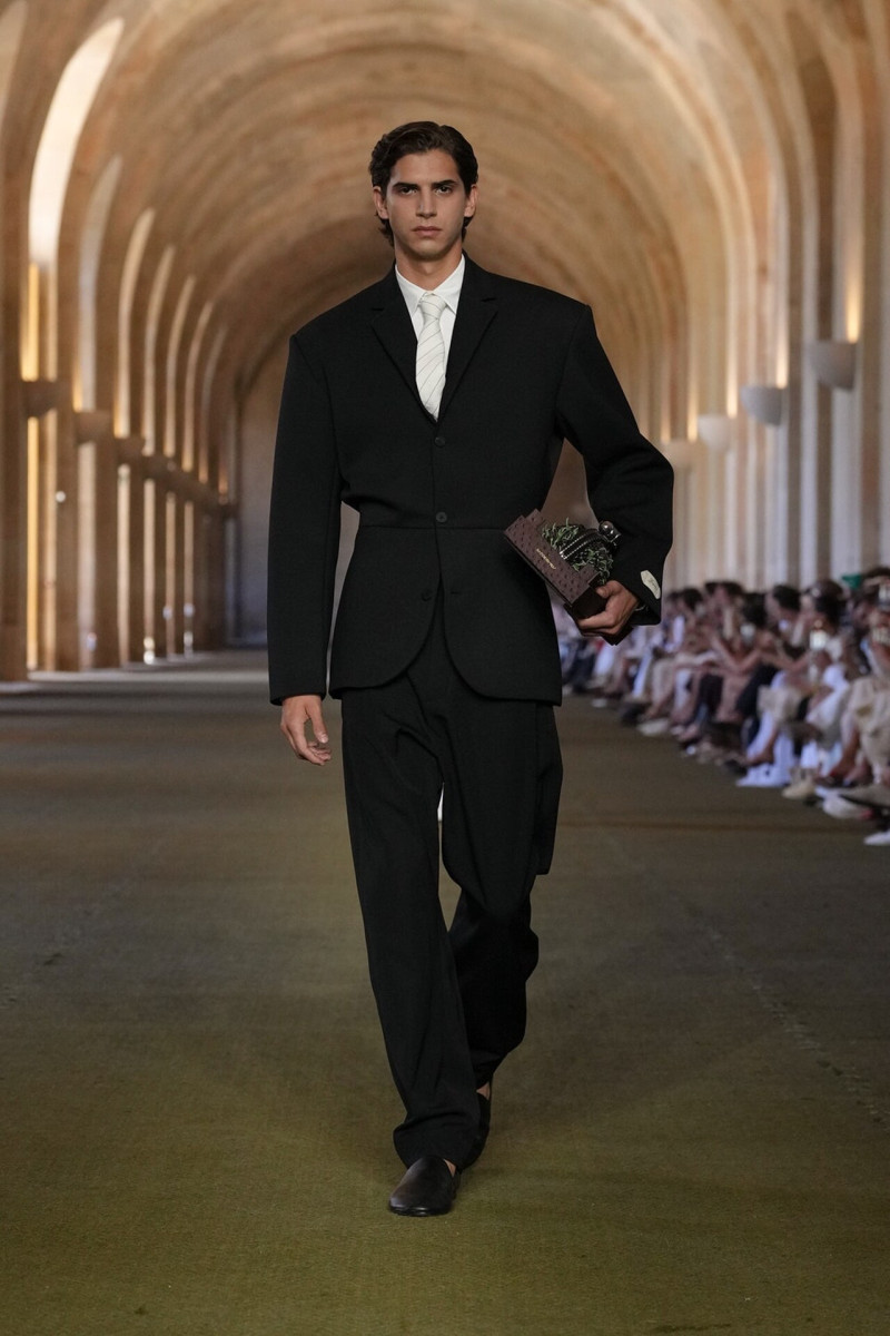 Jacquemus fashion show for Spring/Summer 2026