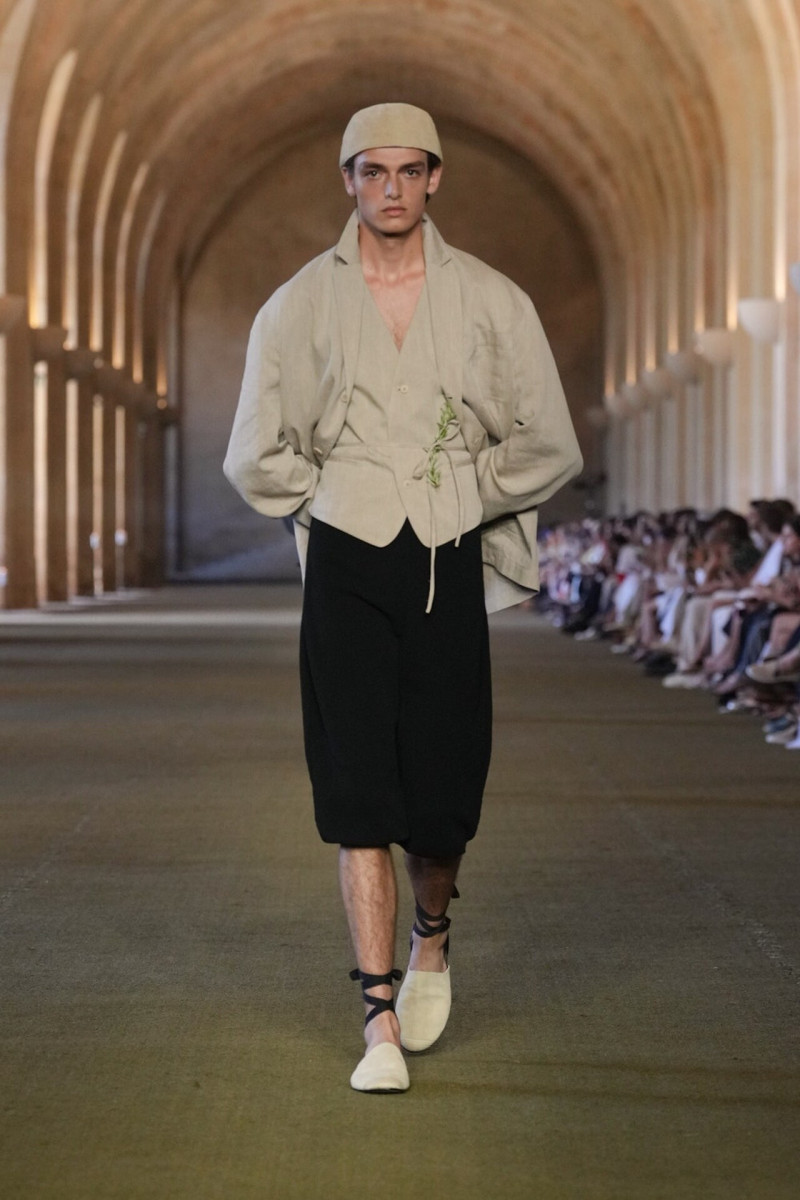 Jacquemus fashion show for Spring/Summer 2026