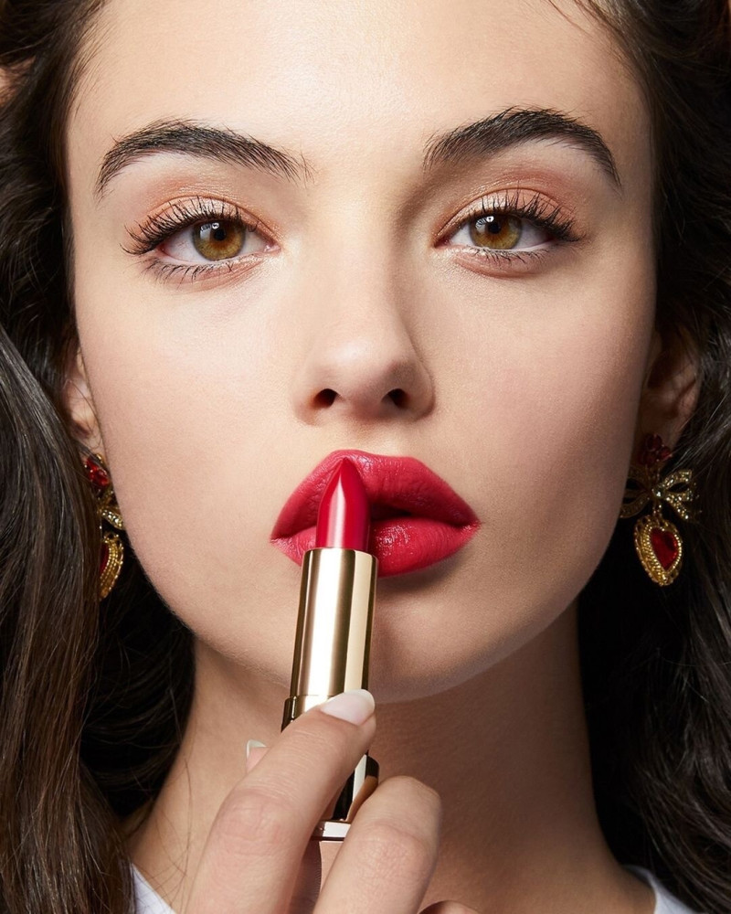 Deva Cassel featured in  the Dolce & Gabbana Beauty The Only One Sheer advertisement for Autumn/Winter 2023