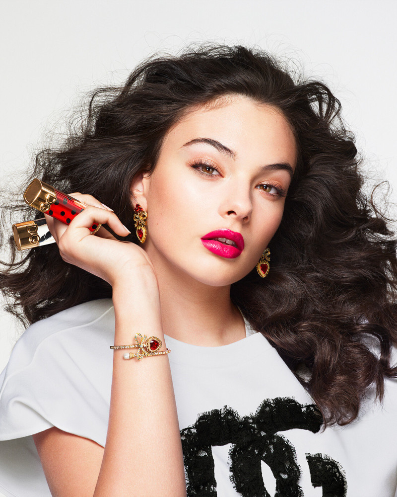 Deva Cassel featured in  the Dolce & Gabbana Beauty The Only One Sheer advertisement for Autumn/Winter 2023