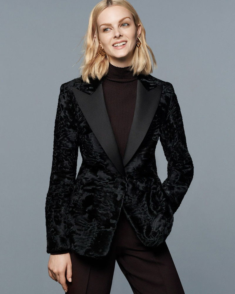 Aylah Peterson featured in  the Fendi Fur Atelier advertisement for Pre-Fall 2024