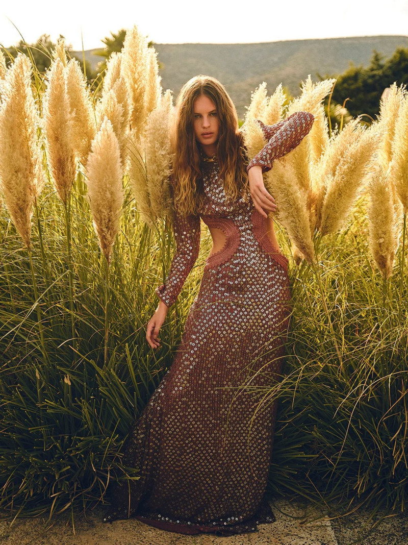 Raisavanessa advertisement for Spring/Summer 2025