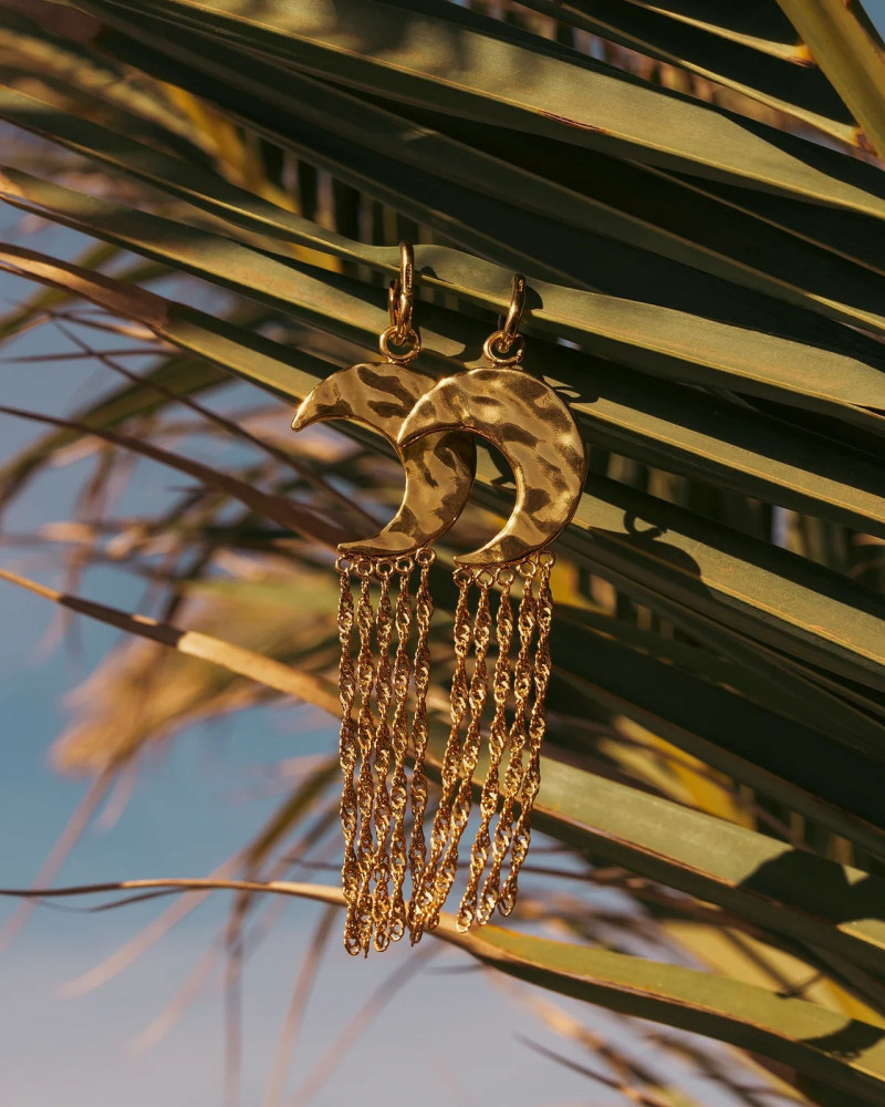 Sara Caballero featured in  the Paco Rabanne advertisement for Summer 2024