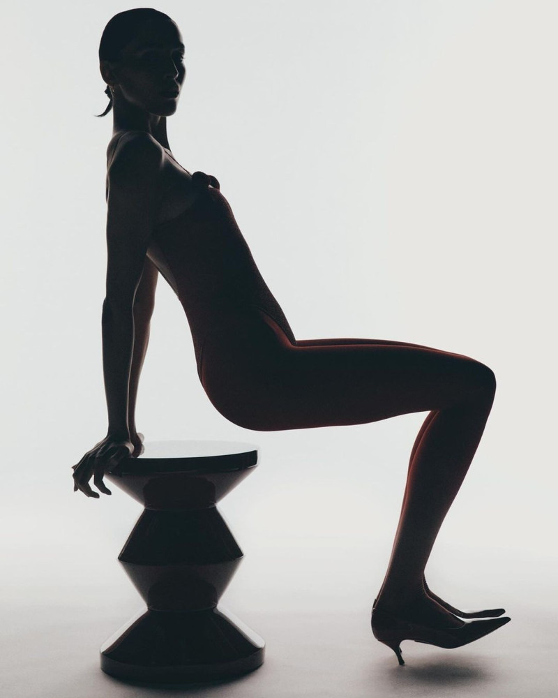 Oseree advertisement for Resort 2023