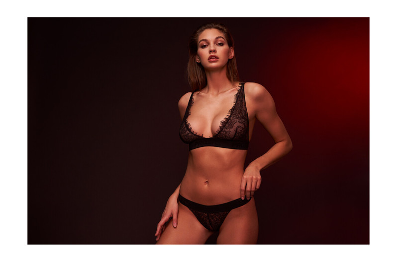 Daria Mikolajczak featured in  the Prosto lookbook for Spring/Summer 2019