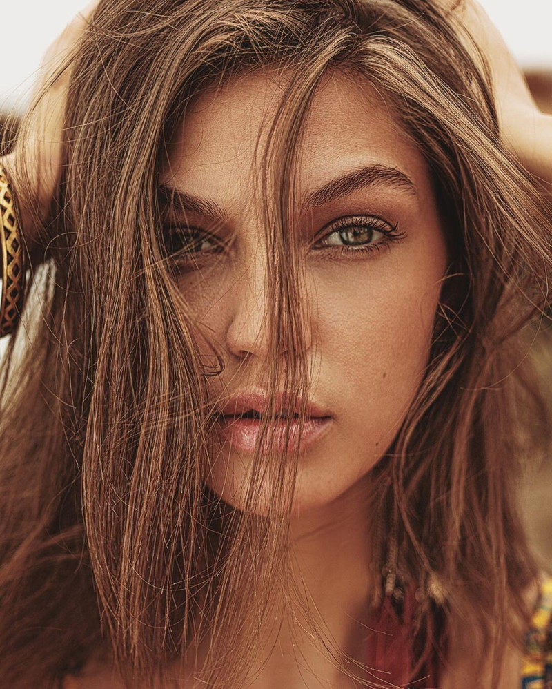 Daria Mikolajczak featured in  the Marina Abagnale advertisement for Summer 2020