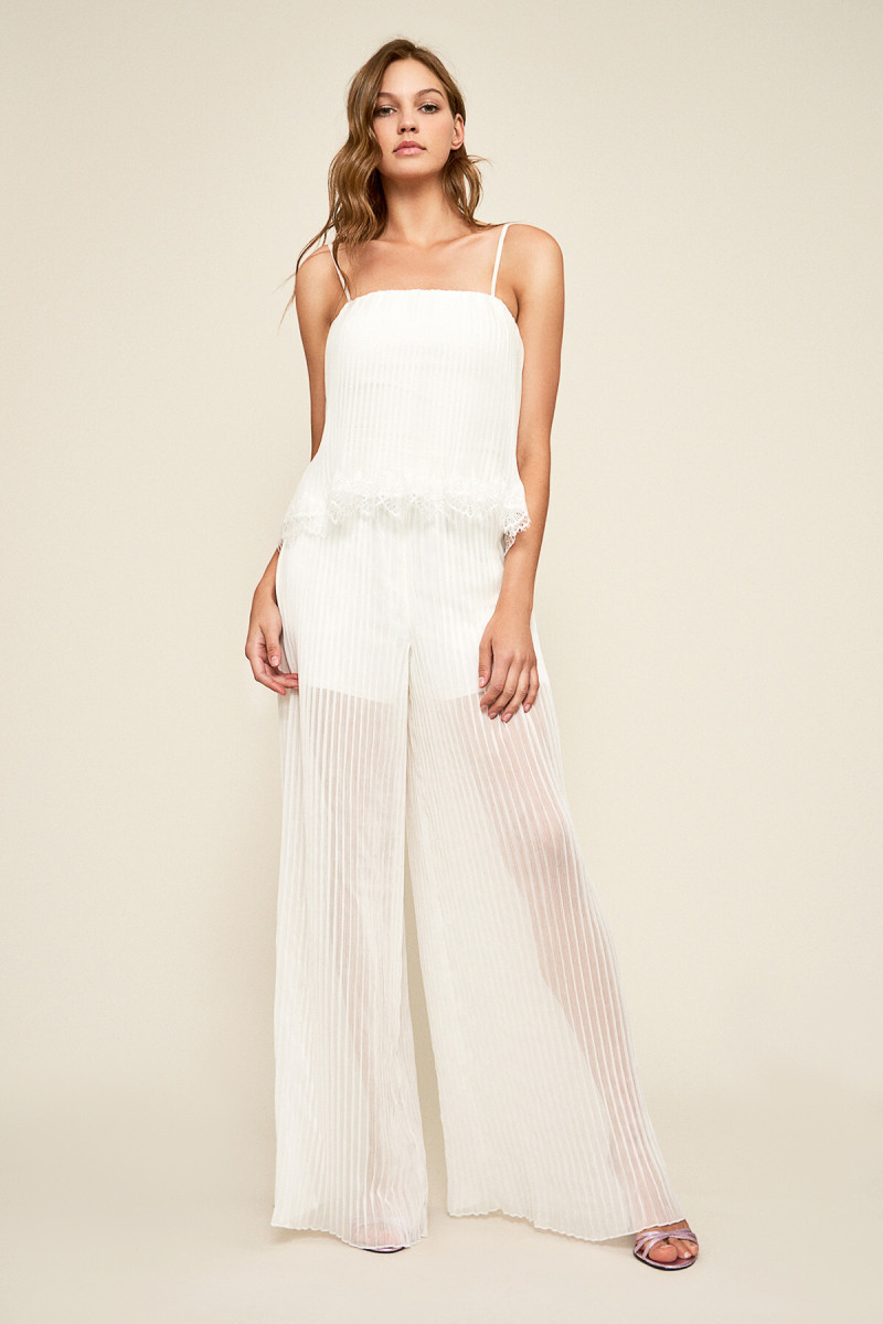 Daria Mikolajczak featured in  the Tadashi Shoji catalogue for Autumn/Winter 2020