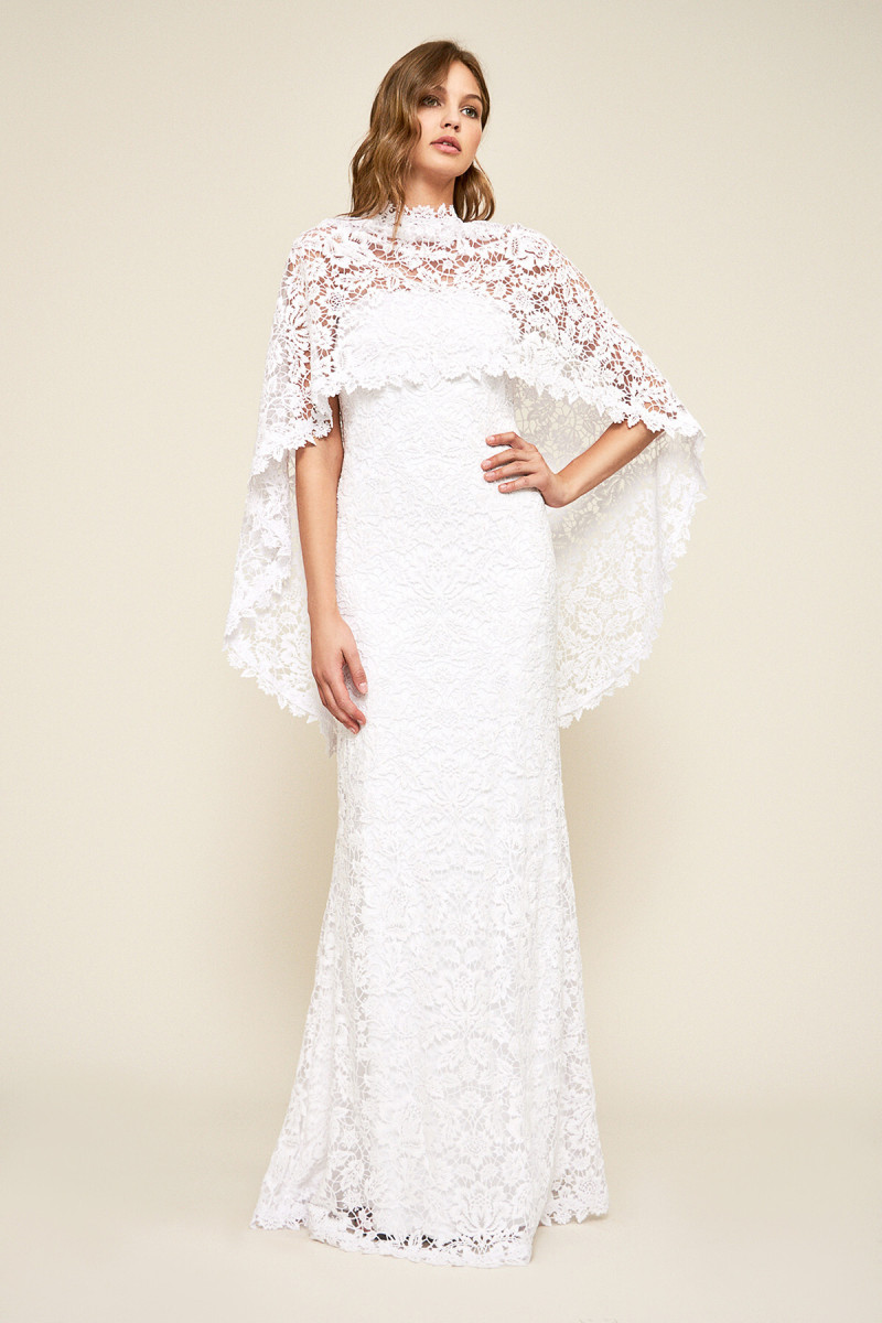Daria Mikolajczak featured in  the Tadashi Shoji catalogue for Autumn/Winter 2020