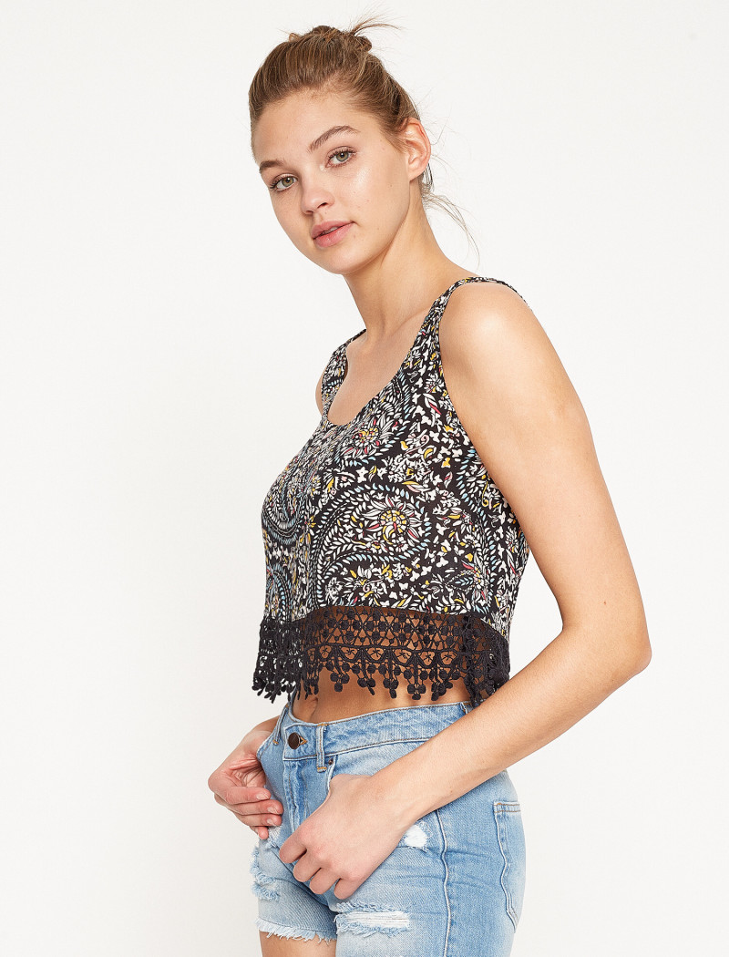 Daria Mikolajczak featured in  the Koton catalogue for Spring/Summer 2024