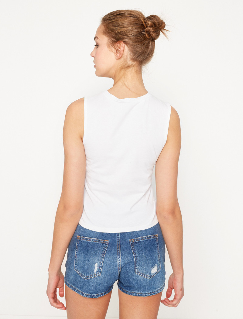 Daria Mikolajczak featured in  the Koton catalogue for Spring/Summer 2024