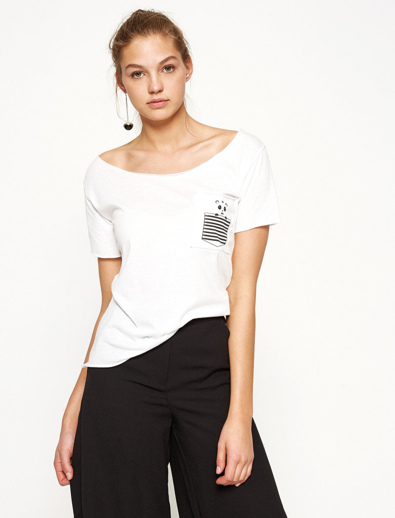 Daria Mikolajczak featured in  the Koton catalogue for Spring/Summer 2024