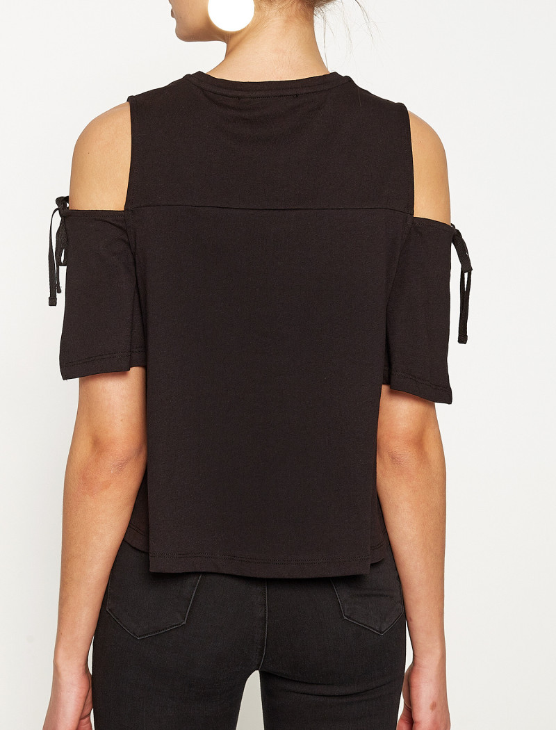 Daria Mikolajczak featured in  the Koton catalogue for Spring/Summer 2024