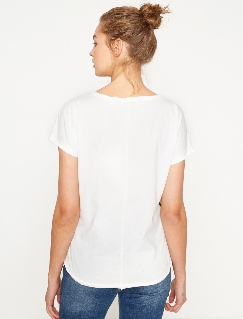 Daria Mikolajczak featured in  the Koton catalogue for Spring/Summer 2024