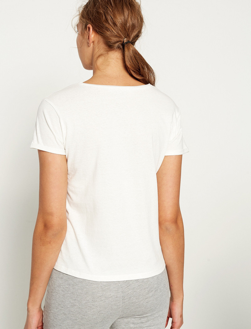 Daria Mikolajczak featured in  the Koton catalogue for Spring/Summer 2024