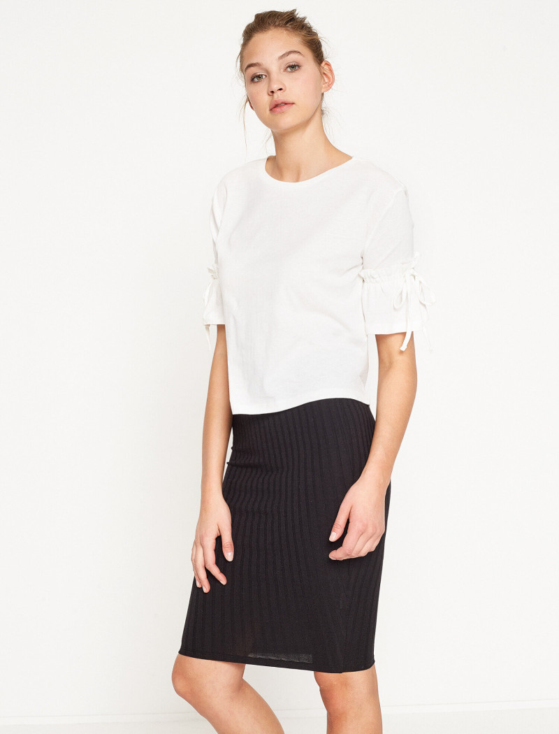 Daria Mikolajczak featured in  the Koton catalogue for Spring/Summer 2024