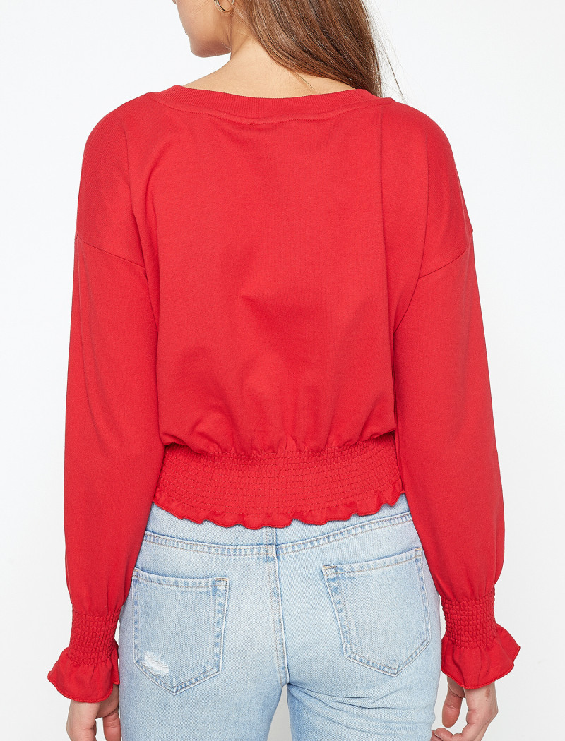 Daria Mikolajczak featured in  the Koton catalogue for Spring/Summer 2024