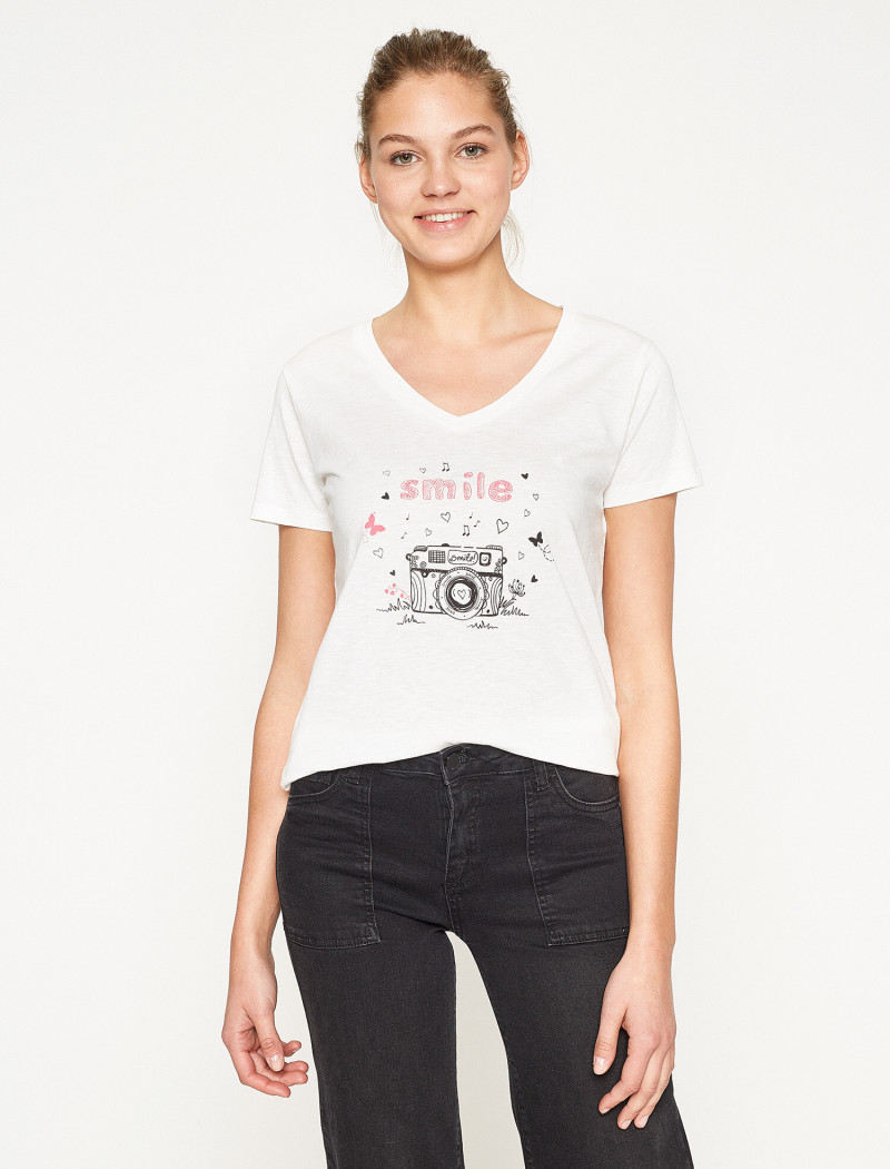 Daria Mikolajczak featured in  the Koton catalogue for Spring/Summer 2024
