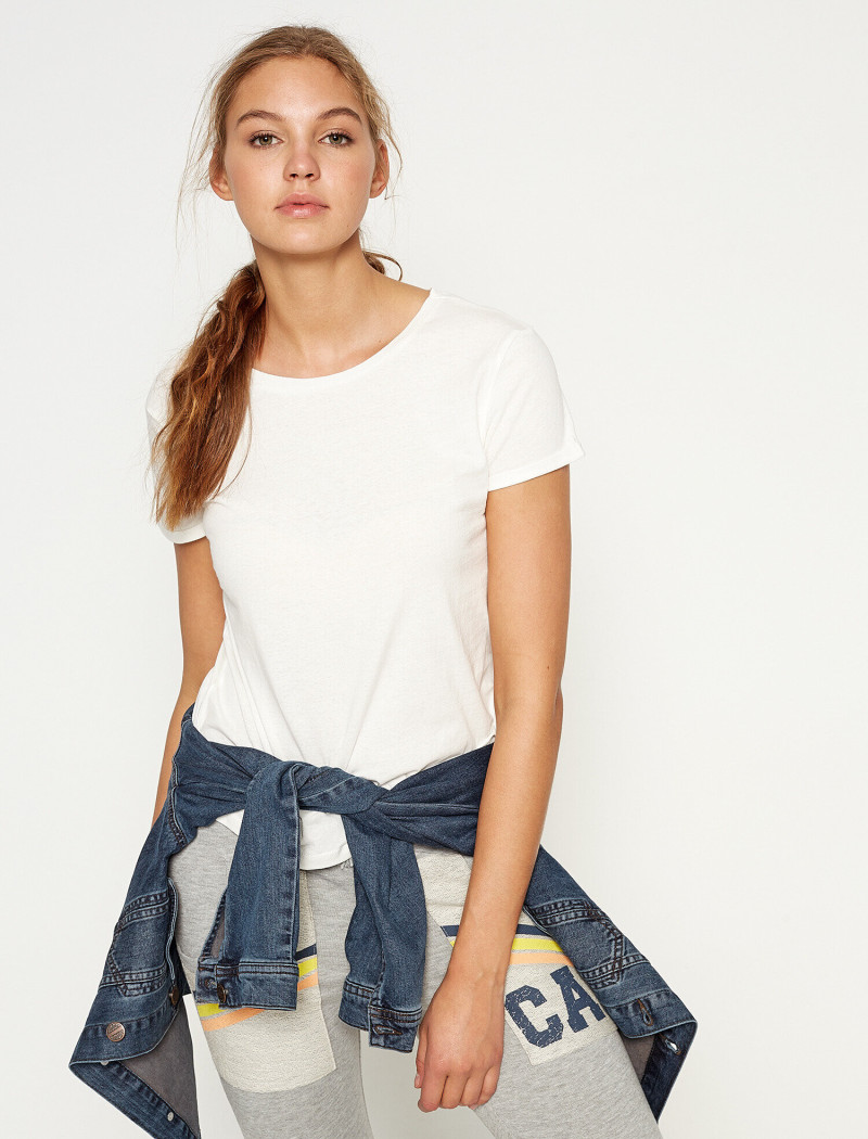 Daria Mikolajczak featured in  the Koton catalogue for Spring/Summer 2024