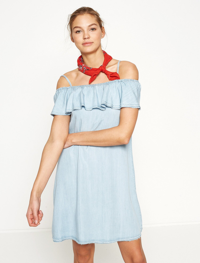 Daria Mikolajczak featured in  the Koton catalogue for Spring/Summer 2024