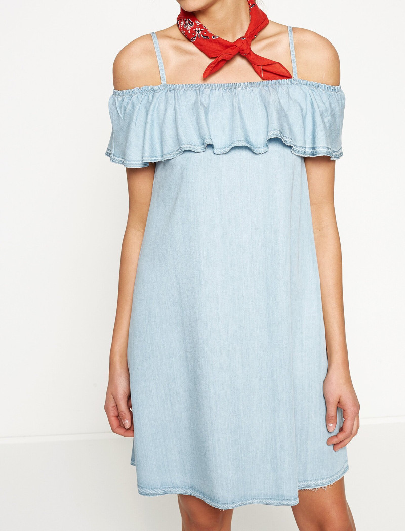Daria Mikolajczak featured in  the Koton catalogue for Spring/Summer 2024