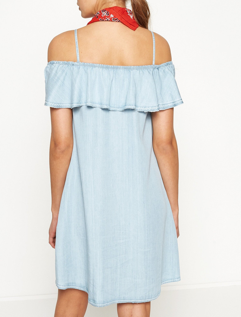 Daria Mikolajczak featured in  the Koton catalogue for Spring/Summer 2024