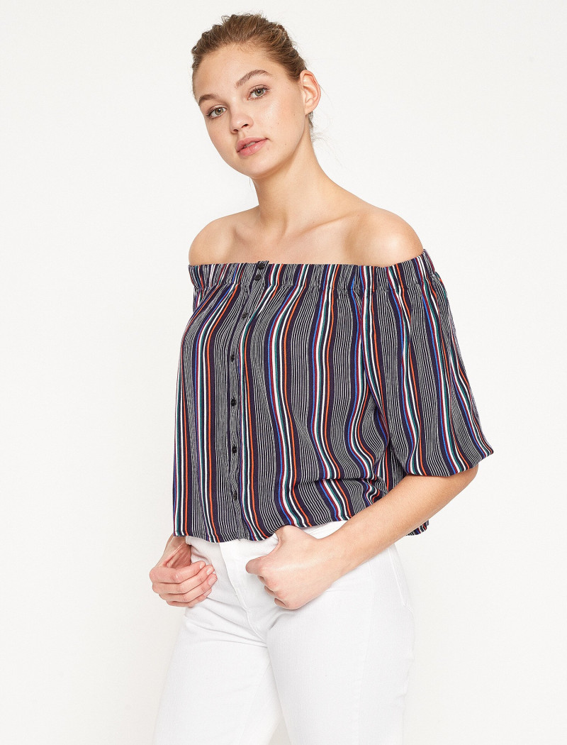 Daria Mikolajczak featured in  the Koton catalogue for Spring/Summer 2024