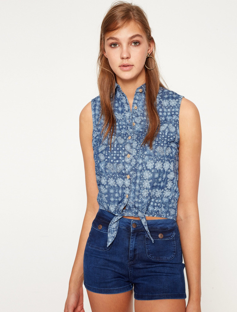 Daria Mikolajczak featured in  the Koton catalogue for Spring/Summer 2024