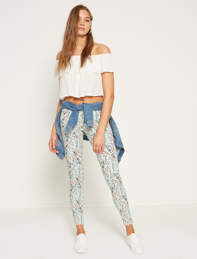 Daria Mikolajczak featured in  the Koton catalogue for Spring/Summer 2024