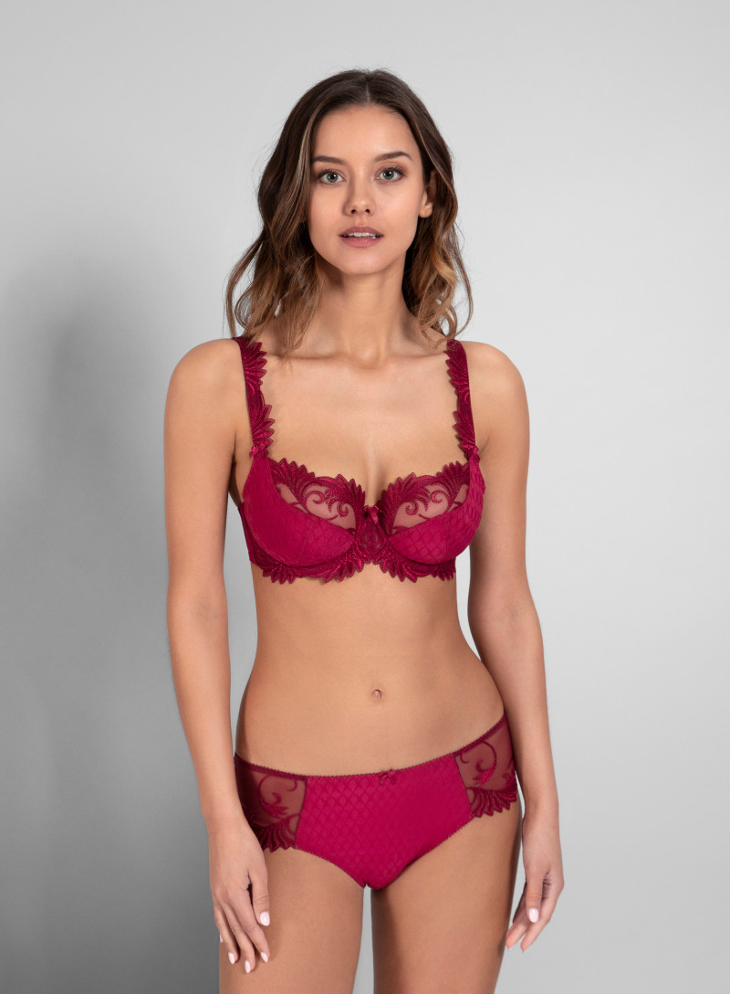Nicola Cavanis featured in  the Empreinte catalogue for Spring/Summer 2023