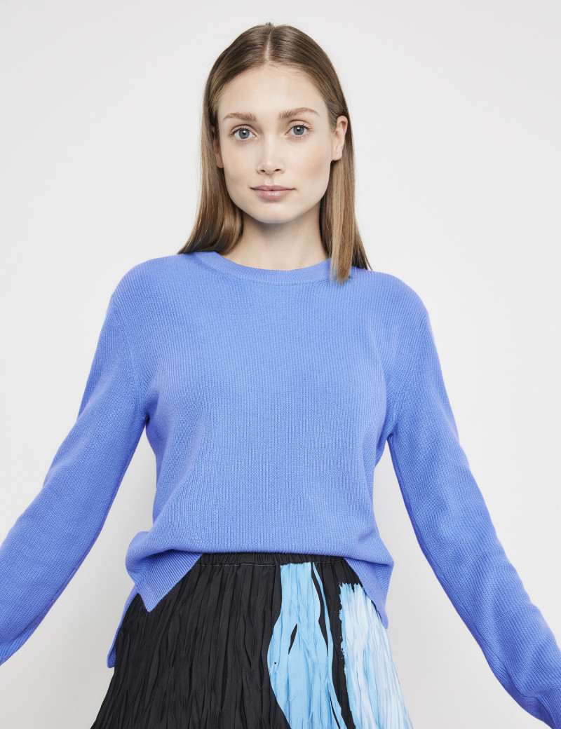 Karoline Seul featured in  the Taifun by Gerry Weber catalogue for Spring/Summer 2023