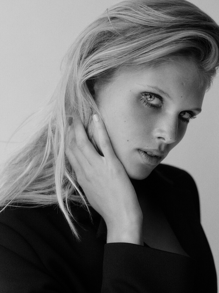 Ida Heiner featured in  the Zara advertisement for Winter 2024