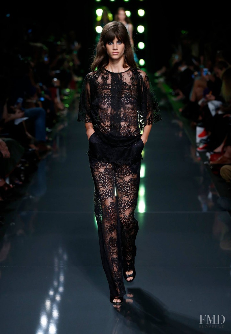 Antonina Petkovic featured in  the Elie Saab fashion show for Spring/Summer 2015