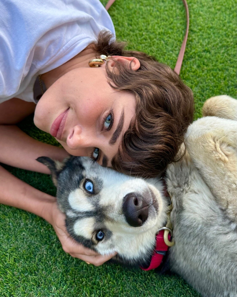Taylor Hill featured in  the Tate & Taylor advertisement for Spring/Summer 2024