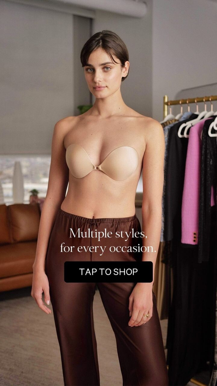 Taylor Hill featured in  the Victoria\'s Secret advertisement for Summer 2024