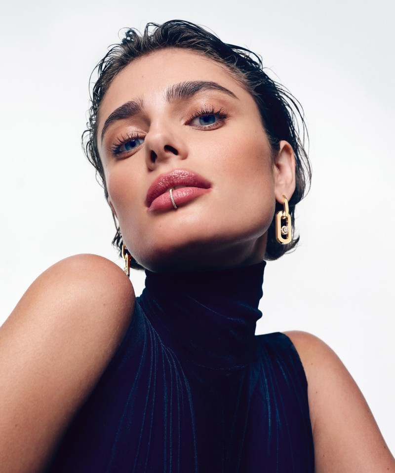Taylor Hill featured in  the Messika advertisement for Autumn/Winter 2024