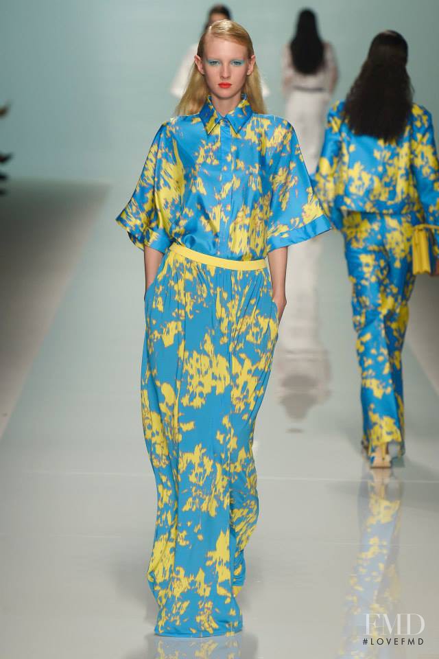 Nastya Sten featured in  the Emanuel Ungaro fashion show for Spring/Summer 2015