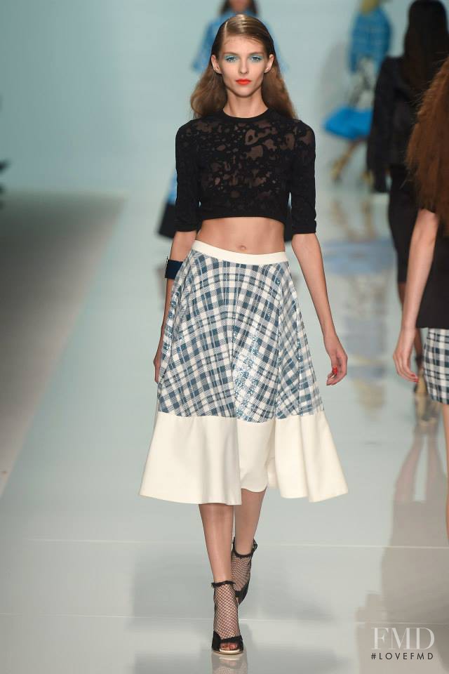 Anastasia Lagune featured in  the Emanuel Ungaro fashion show for Spring/Summer 2015