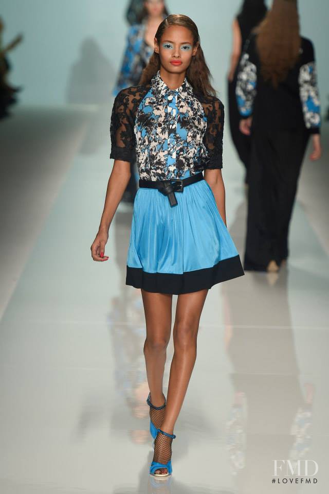 Malaika Firth featured in  the Emanuel Ungaro fashion show for Spring/Summer 2015