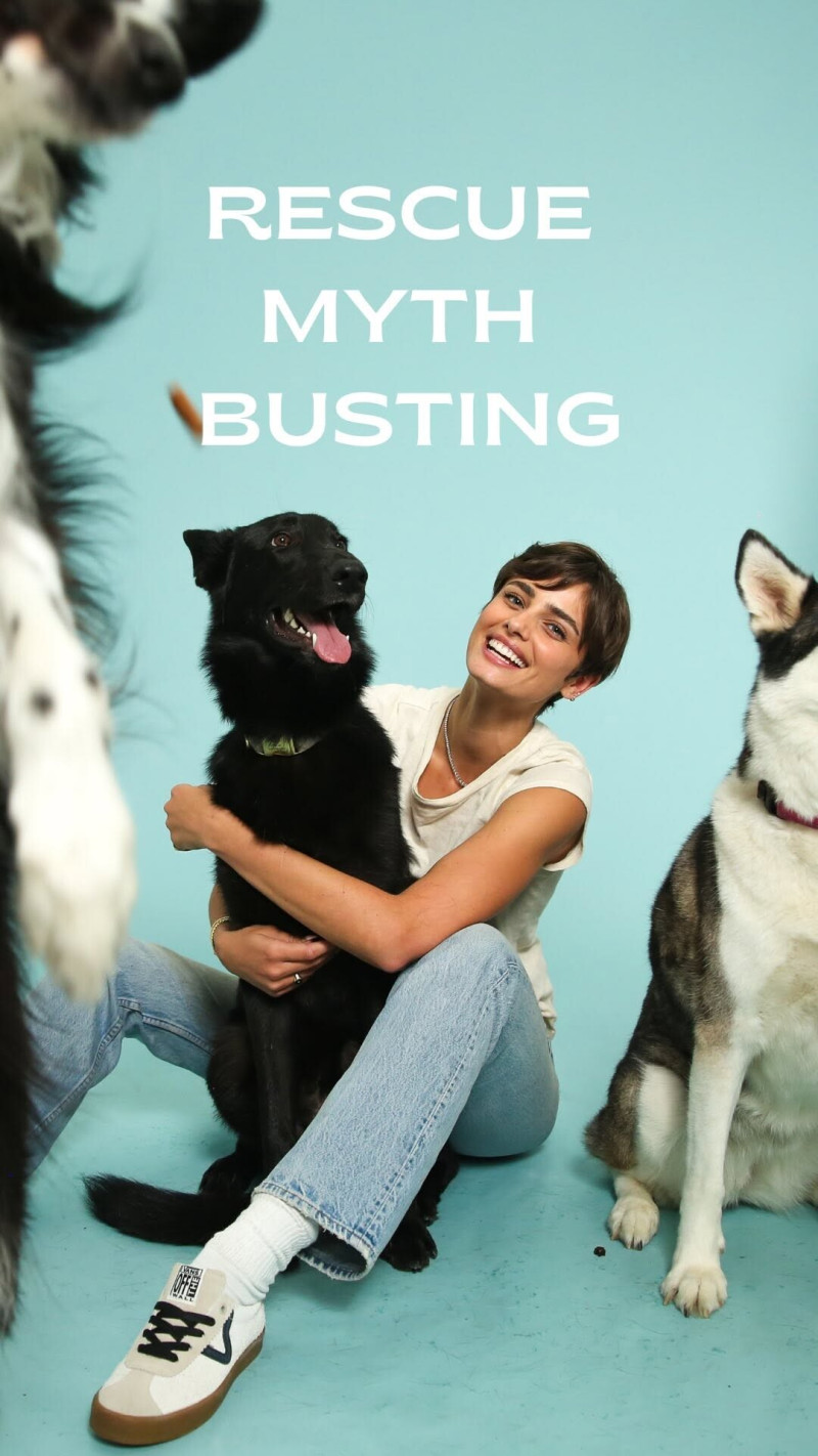 Taylor Hill featured in  the Tate & Taylor advertisement for Spring/Summer 2025