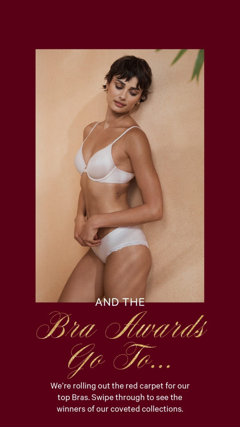 Taylor Hill featured in  the Victoria\'s Secret advertisement for Spring/Summer 2025