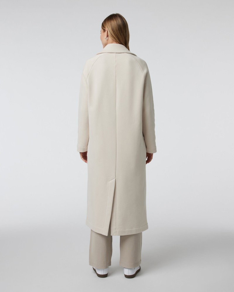 Caroline Kelley featured in  the vuori catalogue for Holiday 2024