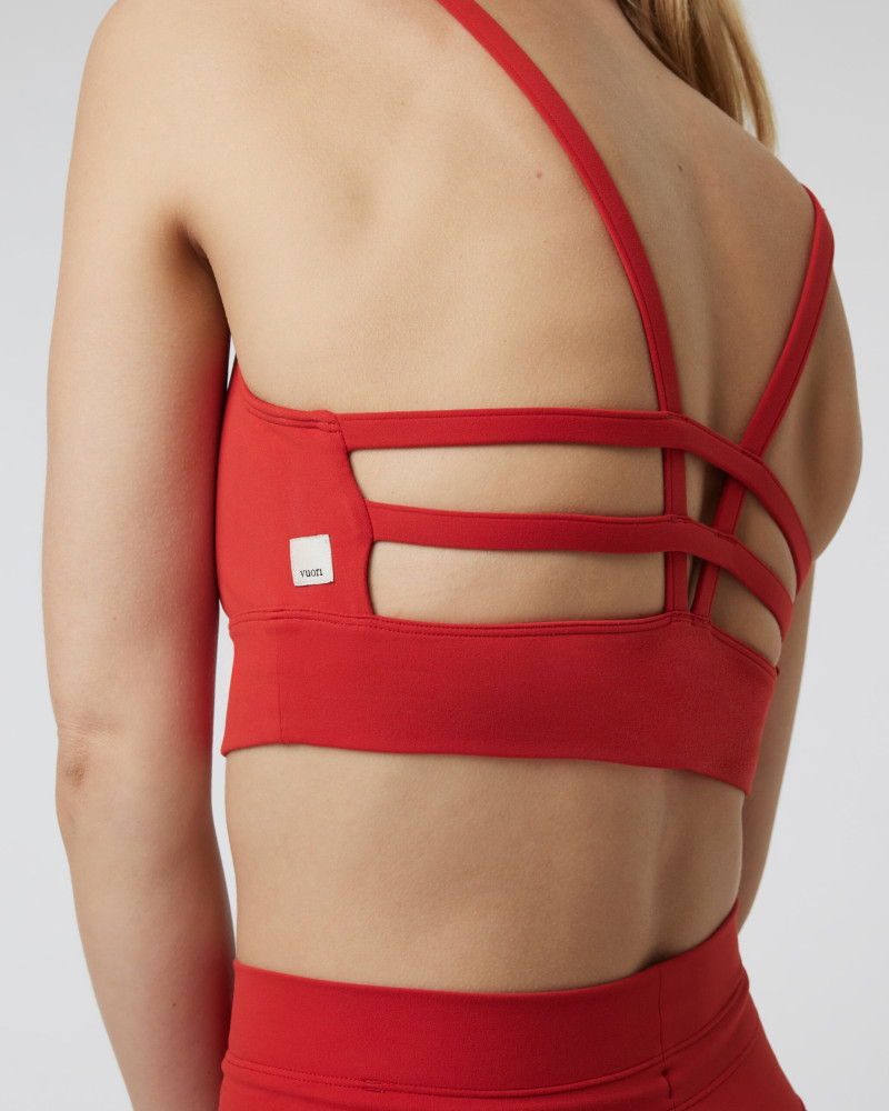Caroline Kelley featured in  the vuori catalogue for Holiday 2024